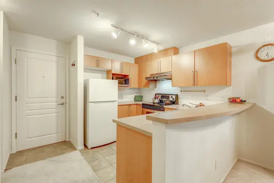 208 1150 East 29th Street, North Vancouver For Sale - image 9