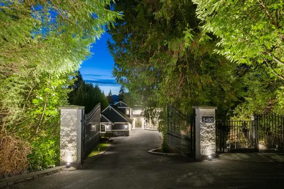 5450 Marine Drive, West Vancouver For Sale - image 2