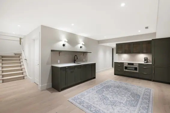 5450 Marine Drive, West Vancouver For Sale - image 32