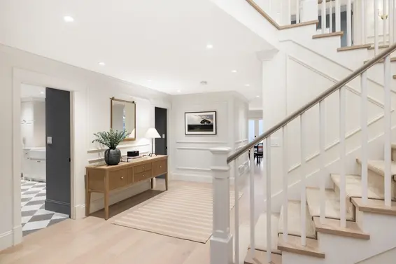 5450 Marine Drive, West Vancouver For Sale - image 5