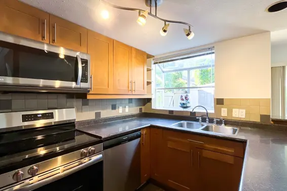 2994 Mt Seymour Parkway, North Vancouver For Sale - image 6