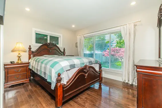2460 Mathers Avenue, West Vancouver For Sale - image 13
