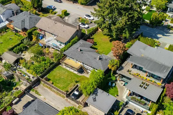 2460 Mathers Avenue, West Vancouver For Sale - image 36