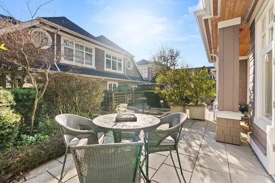 2119 Gordon Avenue, West Vancouver For Sale - image 3