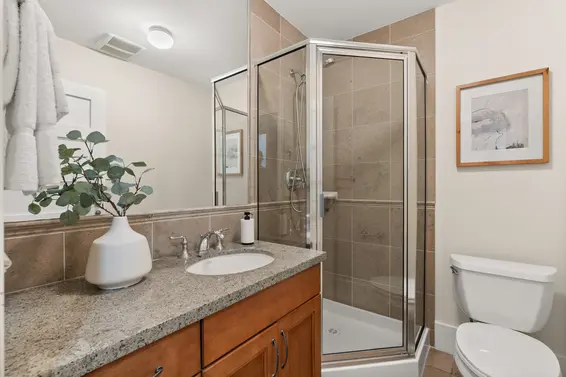 2119 Gordon Avenue, West Vancouver For Sale - image 31
