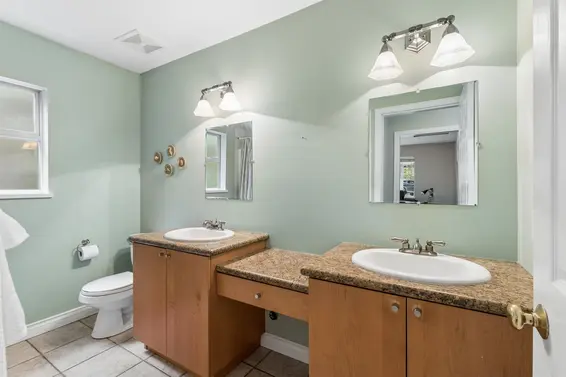 1874 Appin Road, North Vancouver For Sale - image 18