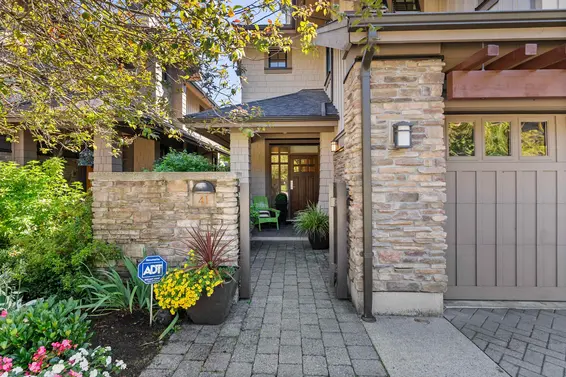 41 3639 Aldercrest Drive, North Vancouver For Sale - image 3
