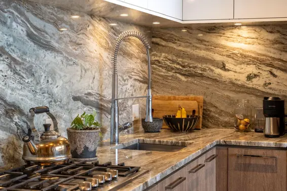 1702 680 Seylynn Crescent, North Vancouver For Sale - image 9