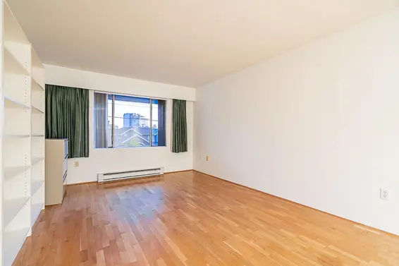 2265 Inglewood Avenue, West Vancouver For Sale - image 10