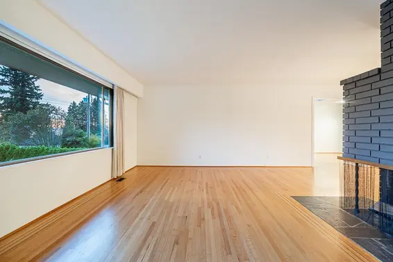 2265 Inglewood Avenue, West Vancouver For Sale - image 4