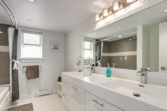 305 3980 Inlet Crescent, North Vancouver For Sale - image 23