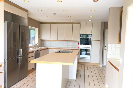 1378 Chartwell Drive, West Vancouver For Sale - image 9