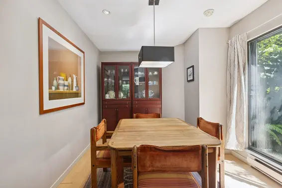 2024 Chesterfield Avenue, North Vancouver For Sale - image 12