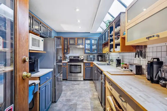 2024 Chesterfield Avenue, North Vancouver For Sale - image 20