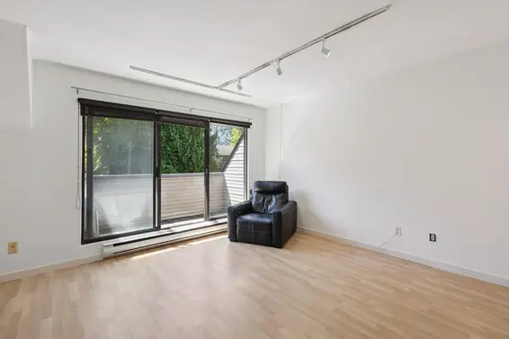 2024 Chesterfield Avenue, North Vancouver For Sale - image 26