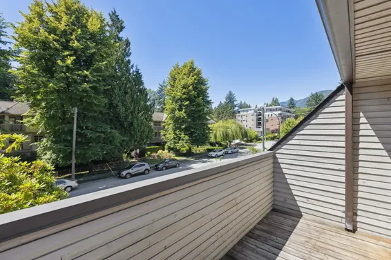 2024 Chesterfield Avenue, North Vancouver For Sale - image 27