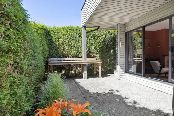2024 Chesterfield Avenue, North Vancouver For Sale - image 6