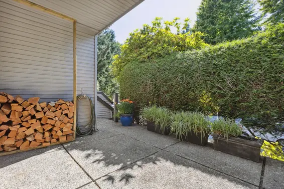 2024 Chesterfield Avenue, North Vancouver For Sale - image 7