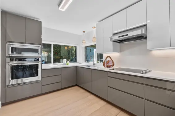 3381 Mathers Avenue, West Vancouver For Sale - image 14