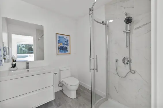 3381 Mathers Avenue, West Vancouver For Sale - image 33