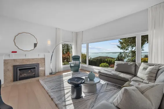 3381 Mathers Avenue, West Vancouver For Sale - image 6