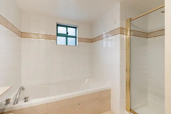 3E 338 Taylor Way, West Vancouver For Sale - image 18