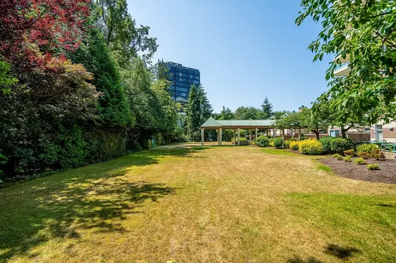 3E 338 Taylor Way, West Vancouver For Sale - image 30