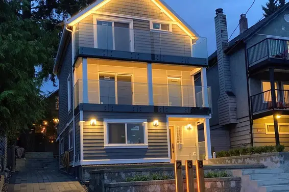238 East 28 Street, North Vancouver