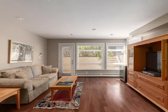 227 East 17 Street, North Vancouver For Sale - image 28