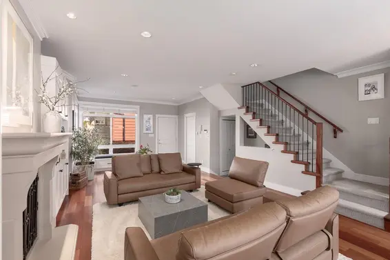 227 East 17 Street, North Vancouver For Sale - image 4