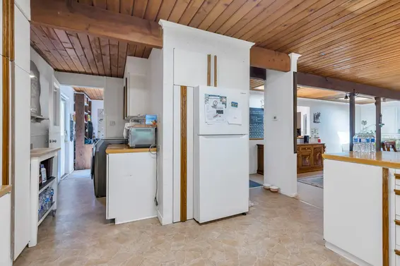 977 Belvedere Drive, North Vancouver For Sale - image 16