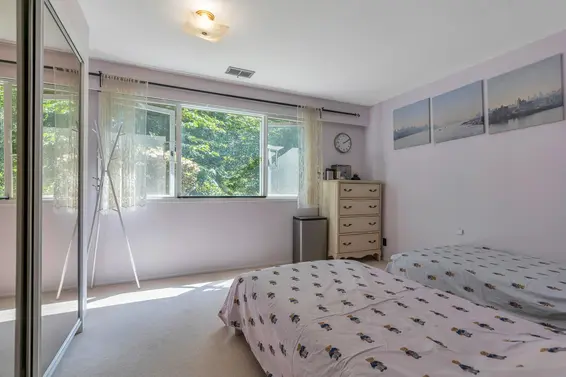 977 Belvedere Drive, North Vancouver For Sale - image 20