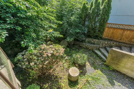 977 Belvedere Drive, North Vancouver For Sale - image 29