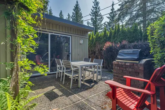 977 Belvedere Drive, North Vancouver For Sale - image 30