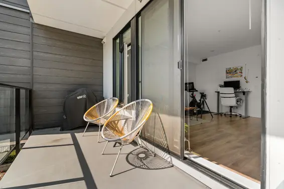 211 725 Marine Drive, North Vancouver For Sale - image 15