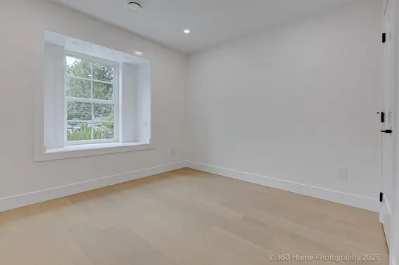 3252 Allan Road, North Vancouver For Sale - image 17