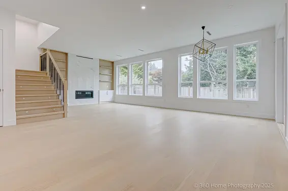3252 Allan Road, North Vancouver For Sale - image 2