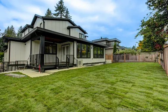 3252 Allan Road, North Vancouver For Sale - image 25