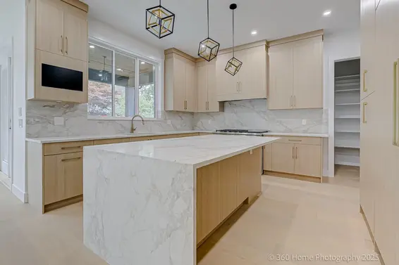 3252 Allan Road, North Vancouver For Sale - image 6