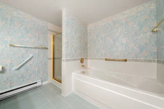 13 2425 Edgemont Boulevard, North Vancouver For Sale - image 32