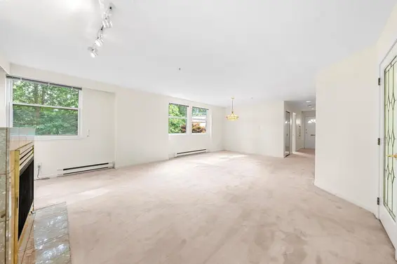 13 2425 Edgemont Boulevard, North Vancouver For Sale - image 6