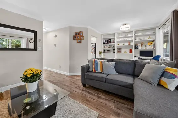 7 828 West 16th Street, North Vancouver For Sale - image 5