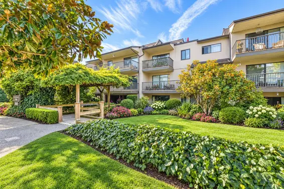 101 251 West 4th Street, North Vancouver For Sale - image 3