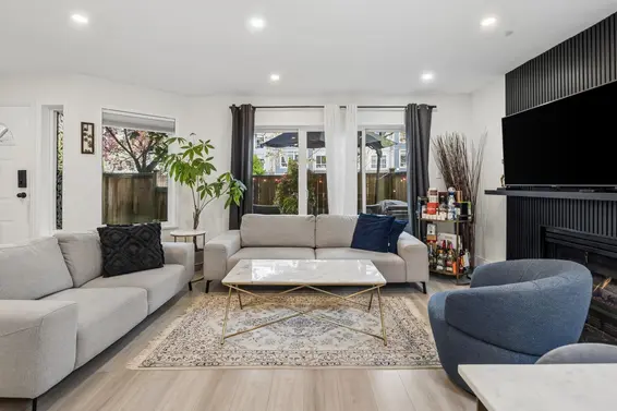 7 848 West 16th Street, North Vancouver For Sale - image 10