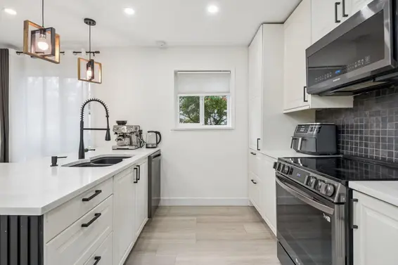 7 848 West 16th Street, North Vancouver For Sale - image 15