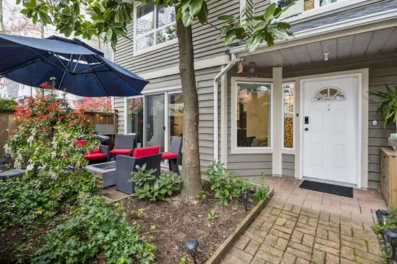 7 848 West 16th Street, North Vancouver For Sale - image 2