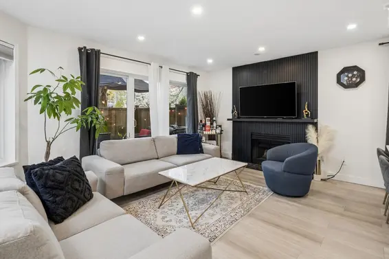 7 848 West 16th Street, North Vancouver For Sale - image 8