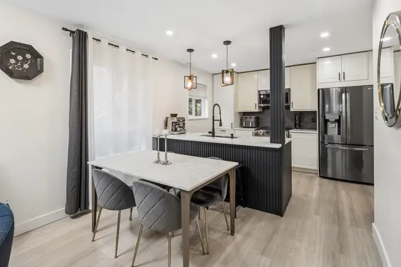 7 848 West 16th Street, North Vancouver For Sale - image 9