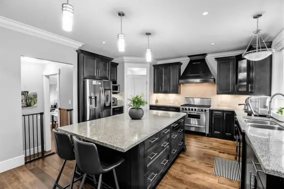 1376 Dyck Road, North Vancouver For Sale - image 11