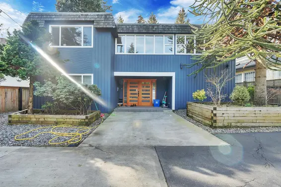 2505 William Avenue, North Vancouver For Sale - image 8